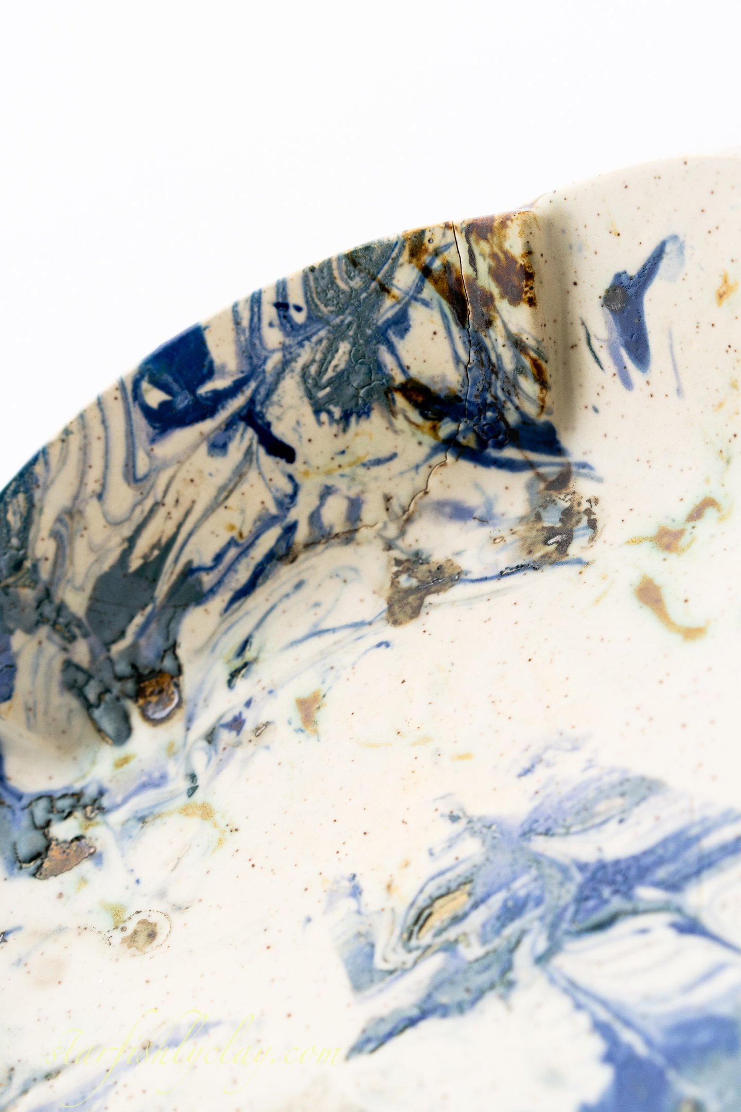 HANDMADE FRUIT BOWL. CALGARY, ALBERTA. POTTERY. CERAMICS.