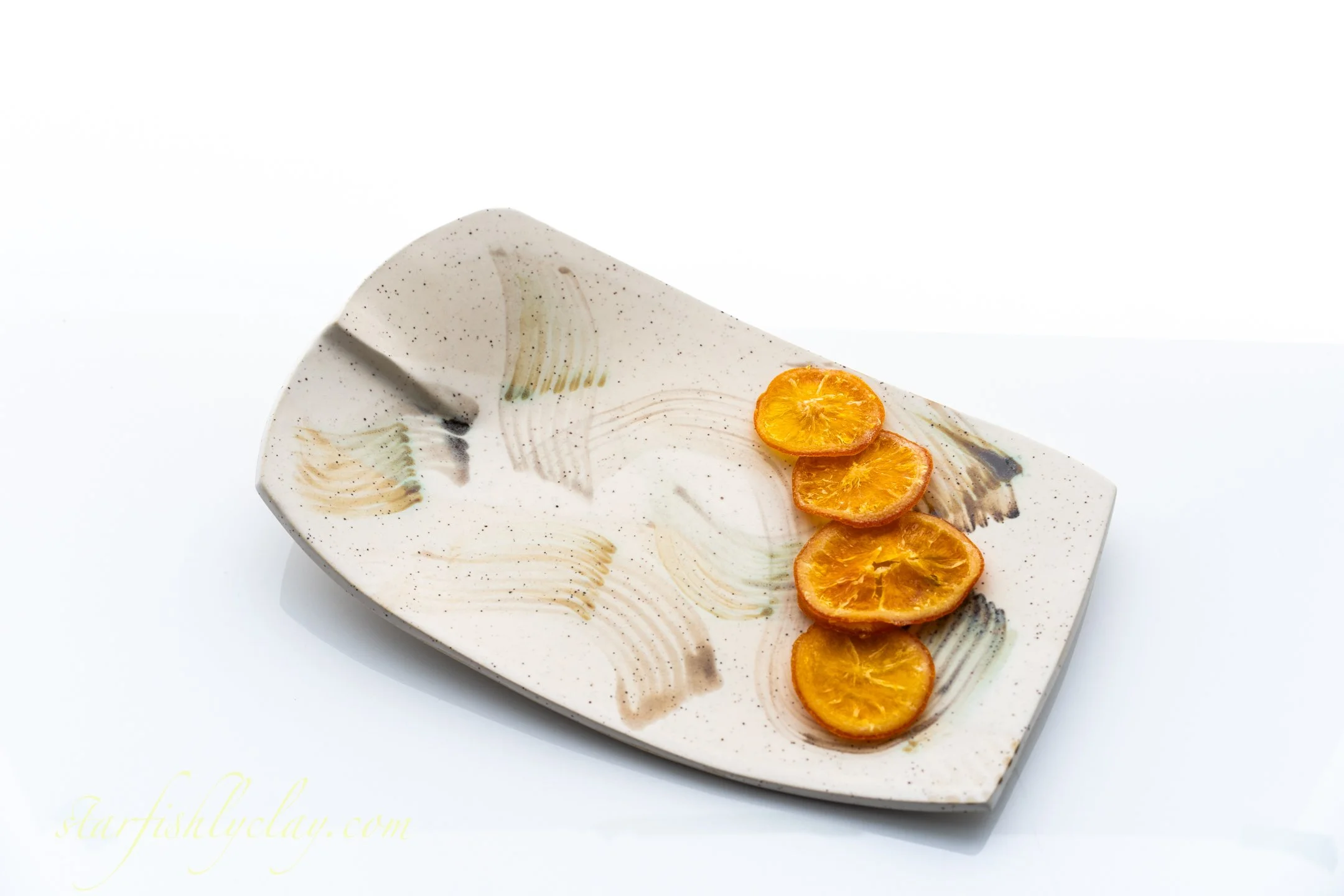 Sun Streak Serving Plate-04114DAJ04114.jpg