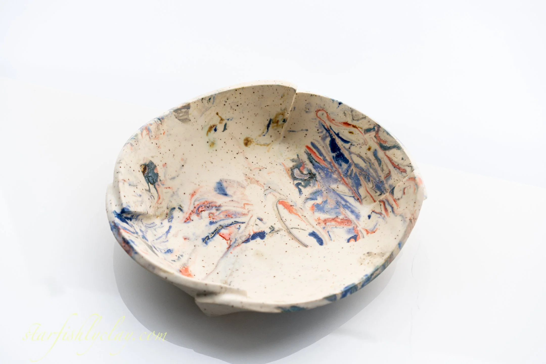 HANDMADE FRUIT BOWL. CALGARY, ALBERTA. POTTERY. CERAMICS.