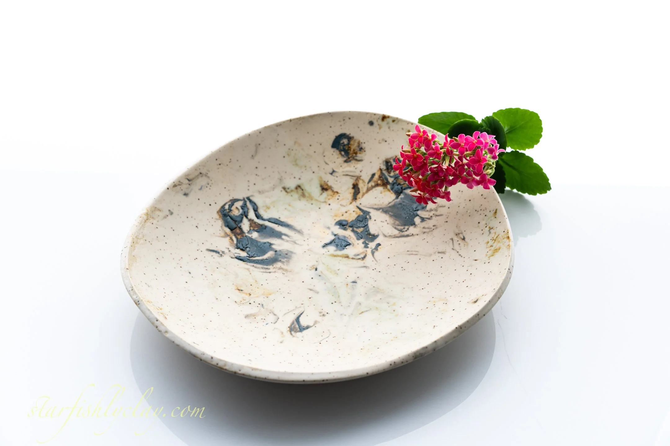 Tarnished Aqua Plate-04107DAJ04107.jpg