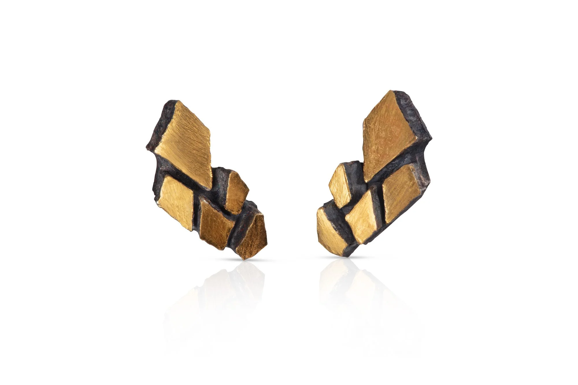 Cracked_Earth_Studs_Gold.jpg