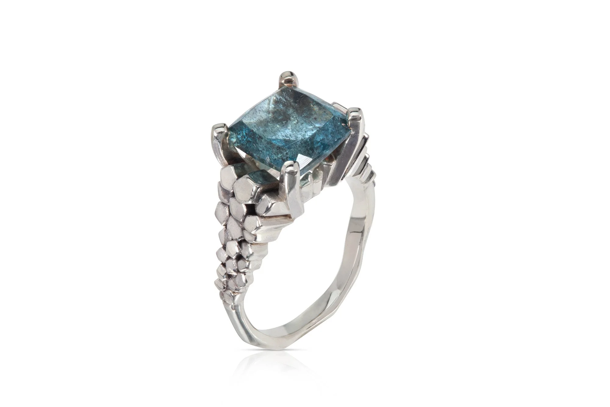 Silver_Aquamarine_Ring.jpg