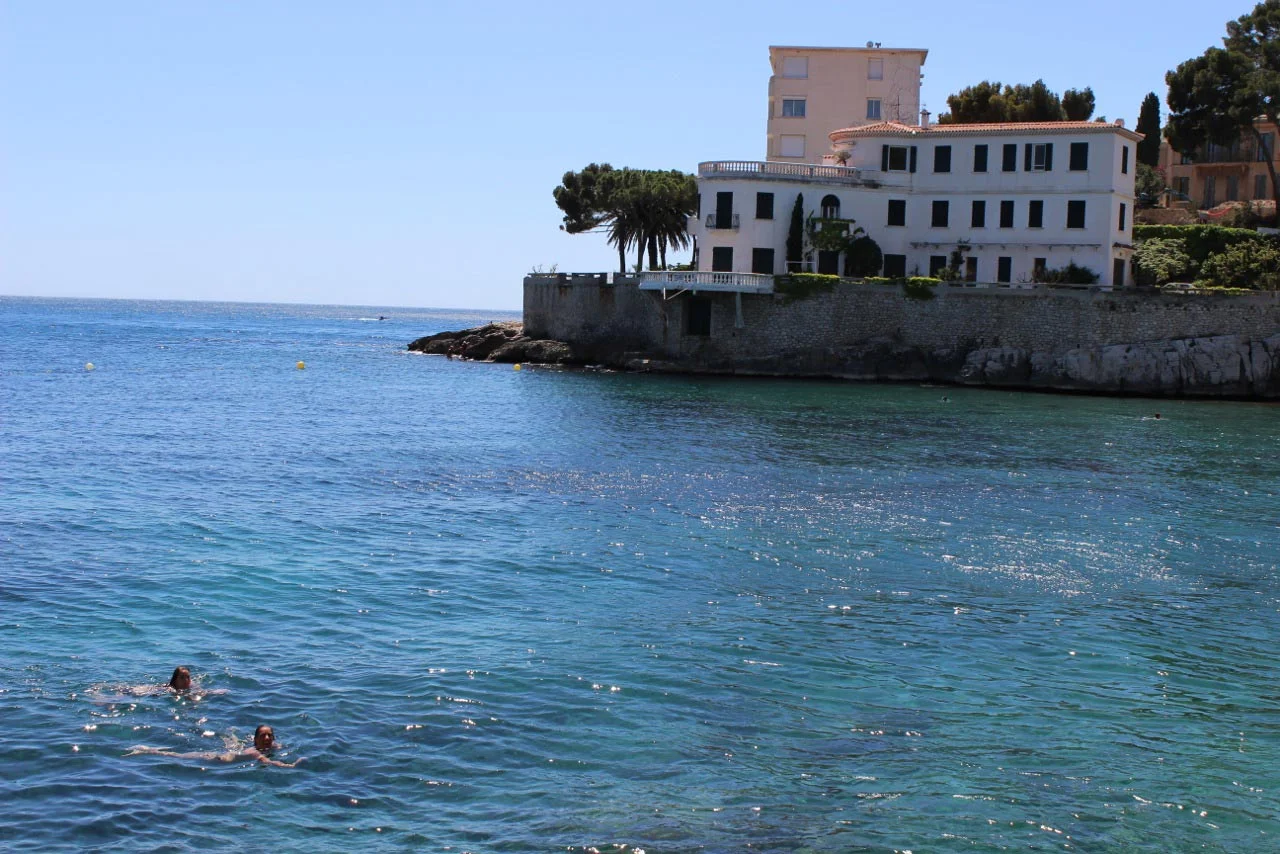Cassis.jpg