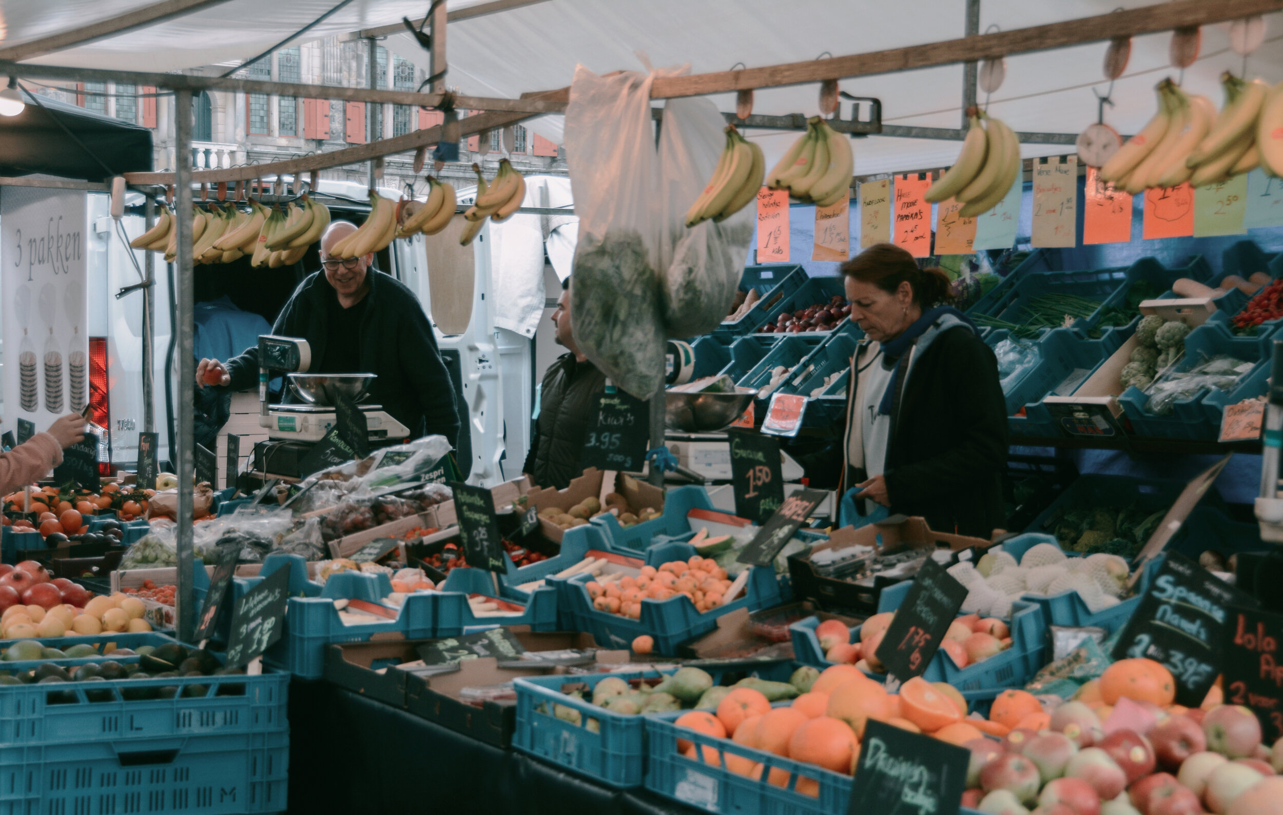  Shop for fresh pasta, flowers, inexpensive clothes, and more at the Sant'Ambrogio market 