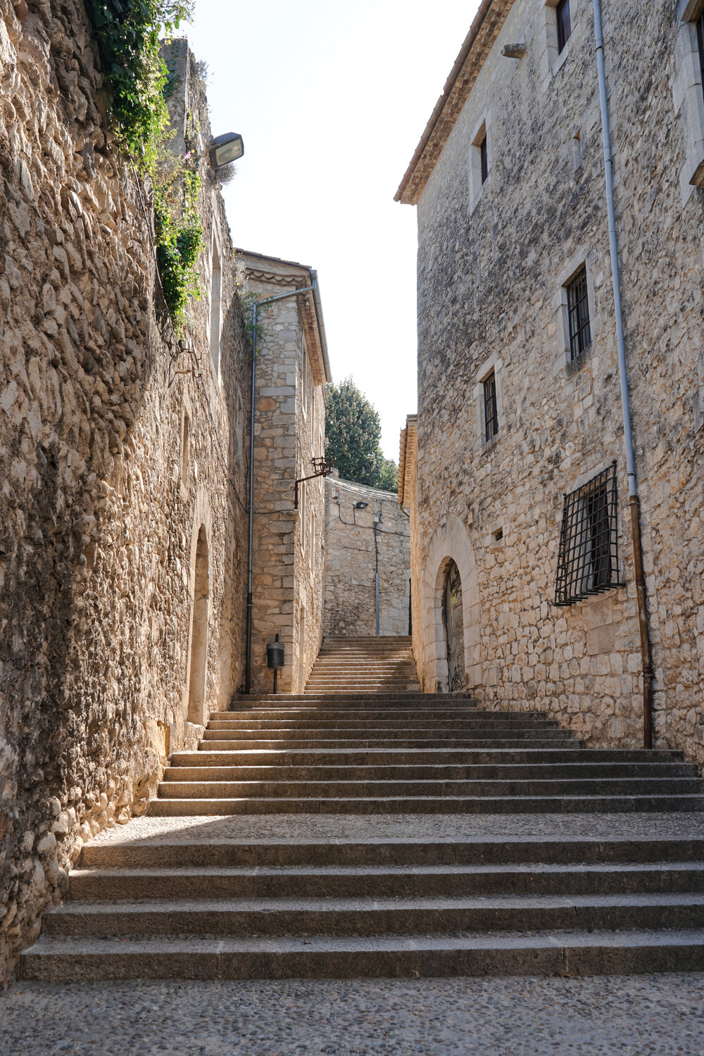  Only 1 hour away from Barcelona by train, take a day trip to the medieval town of Girona – otherwise known as Braavos, Oldtown, and King's Landing from Game of Thrones 