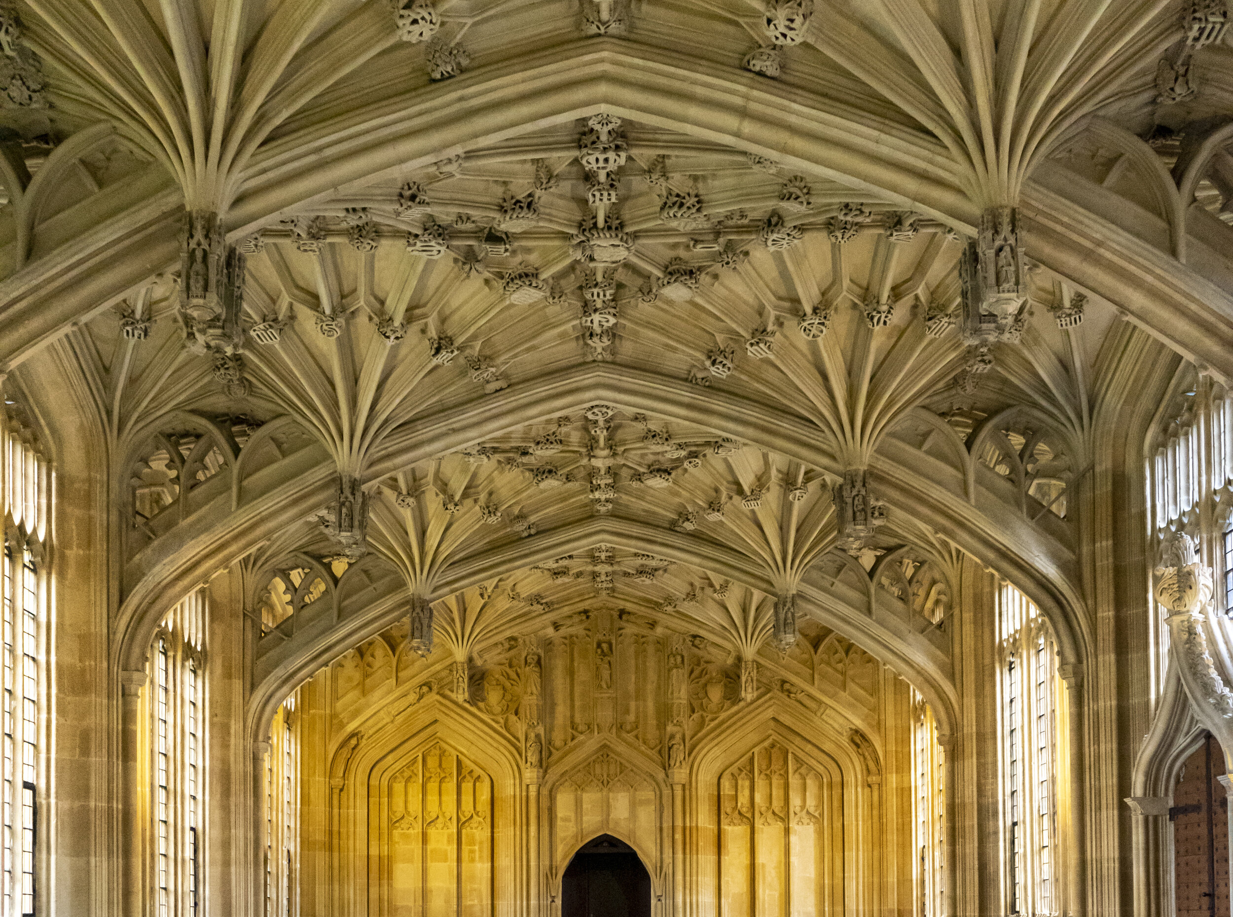  The Bodleian Library, of University of Oxford, was established in 1602 but has roots going back to the 14th century. Its history and stunning architecture make it worth the visit 