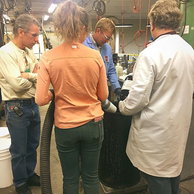 How many engineers does it take to adjust pH? #weareengineers #chemicalengineering #engineeringresearch #familybusiness