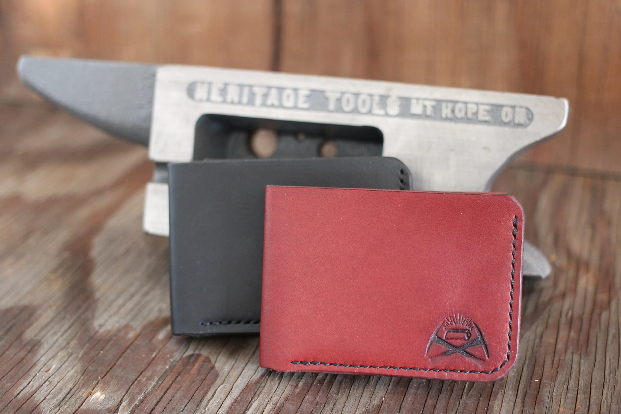 "The Bucc" Bi-Fold