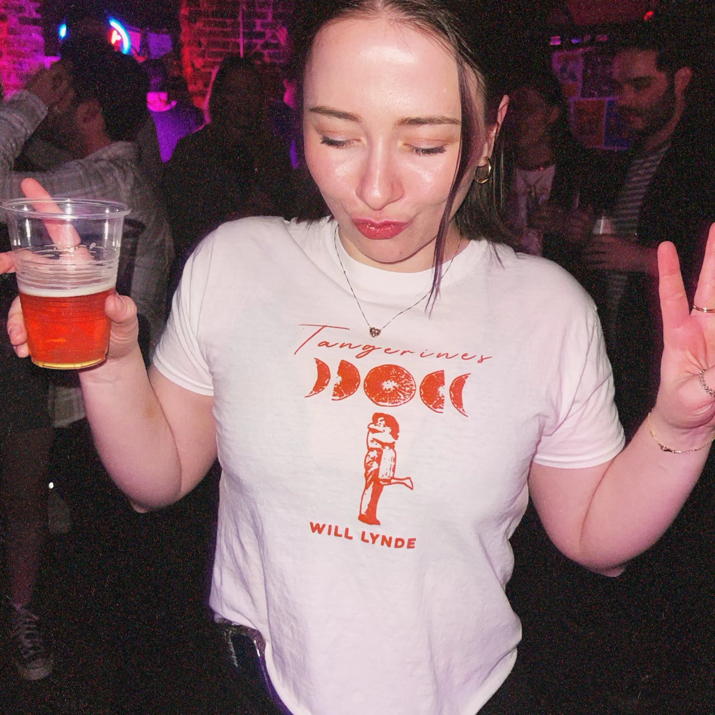 WHITE TEE.jpg