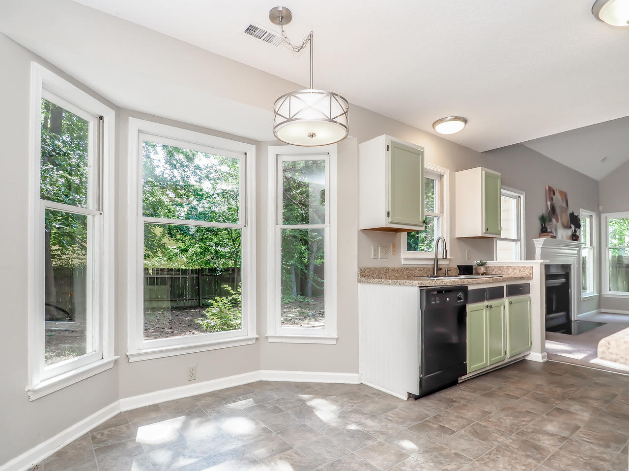 5301 Northpines Dr Raleigh NC-024-35-Northpines Dr24-MLS_Size.jpg