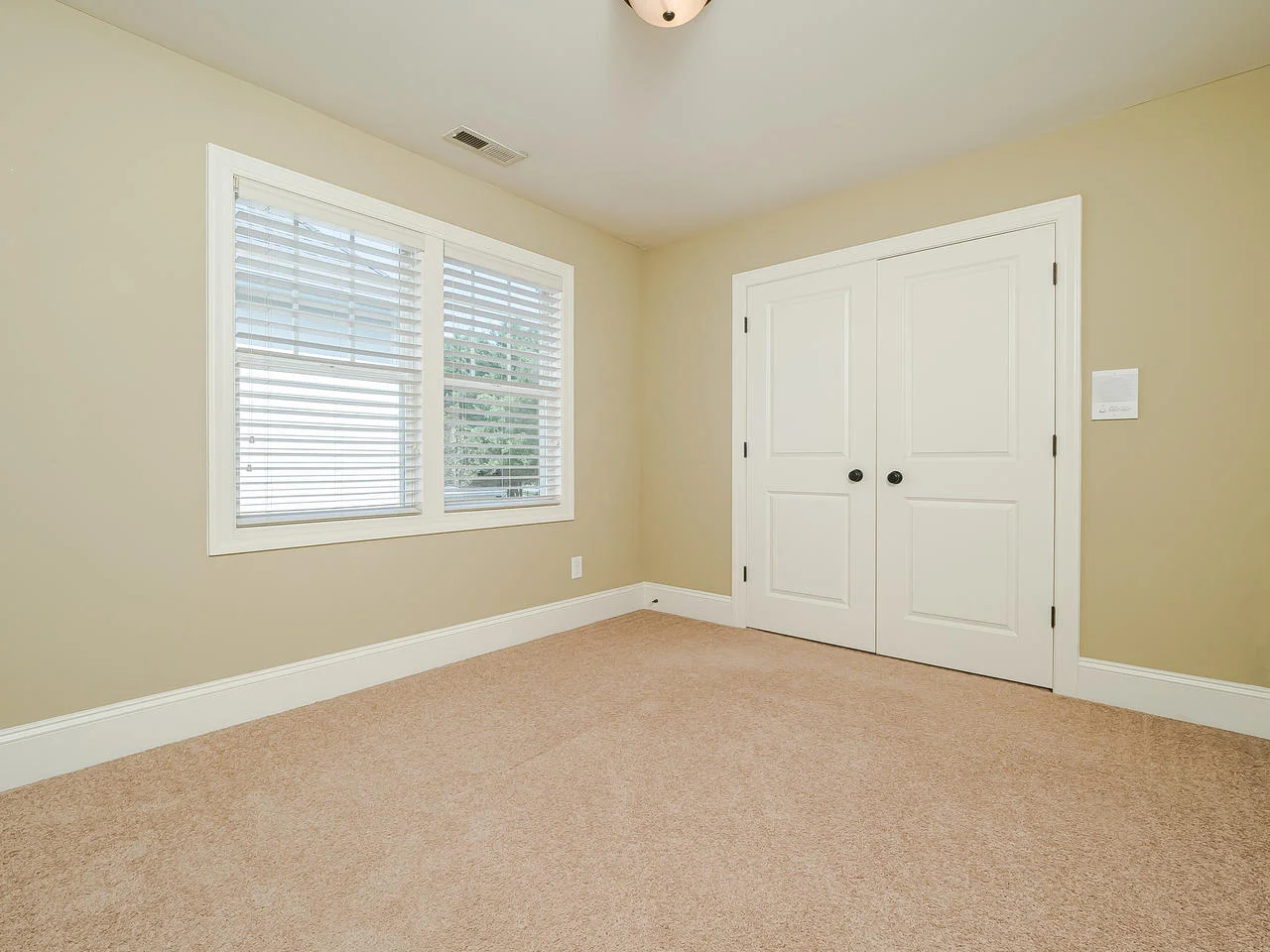 12236 Beestone Ln Raleigh NC-061-041-12236 Beestone68-MLS_Size.jpg