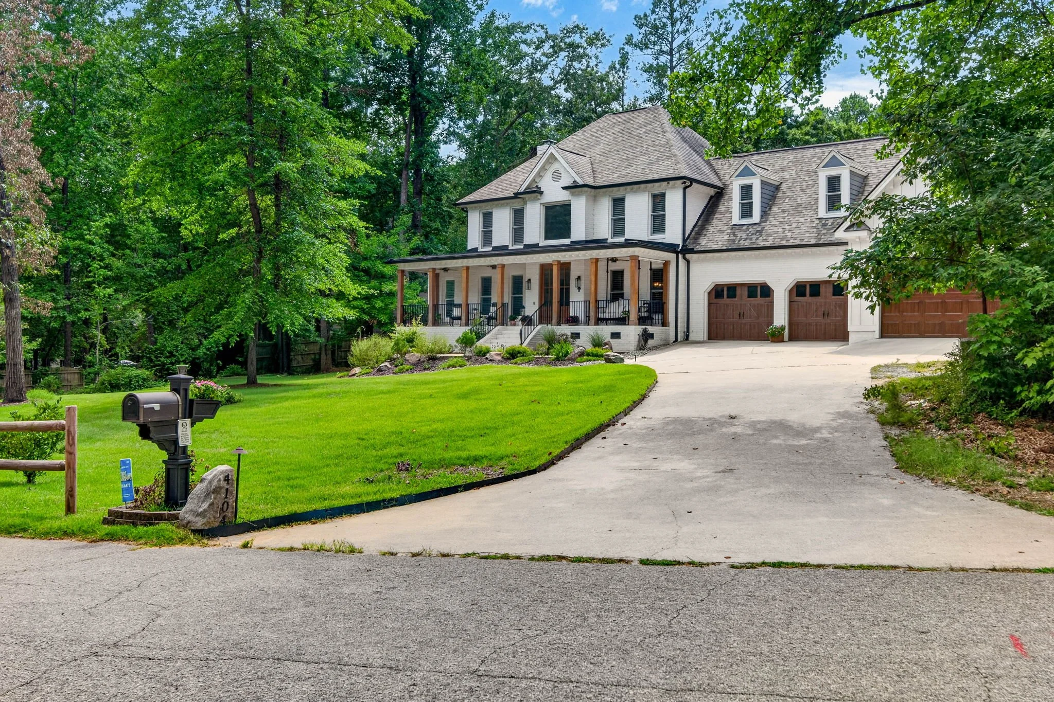 5-web-or-mls-4104 Ridgebrook Bluffs Dr - 5.jpg