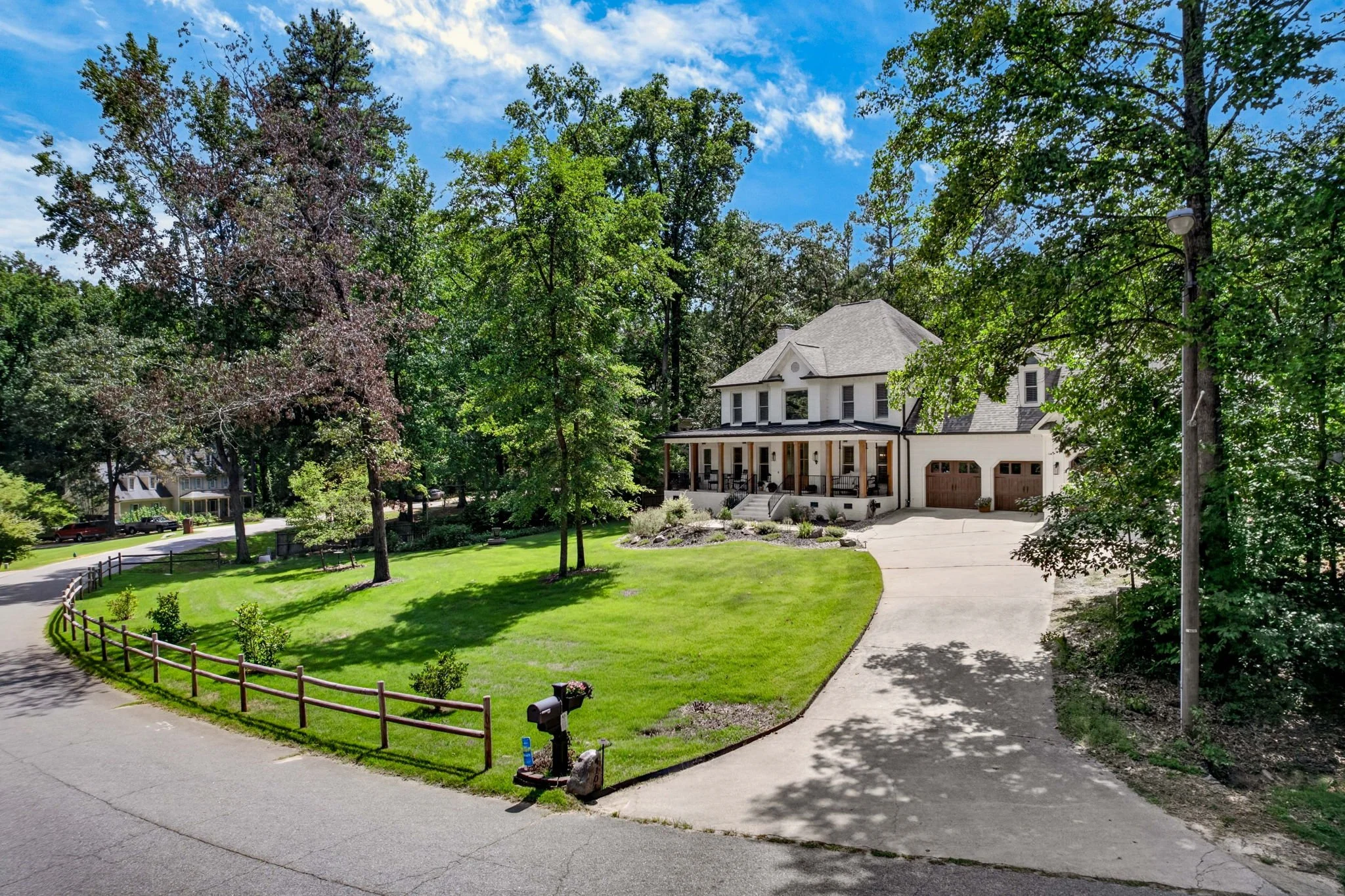 9-web-or-mls-4104 Ridgebrook Bluffs Dr - 9.jpg
