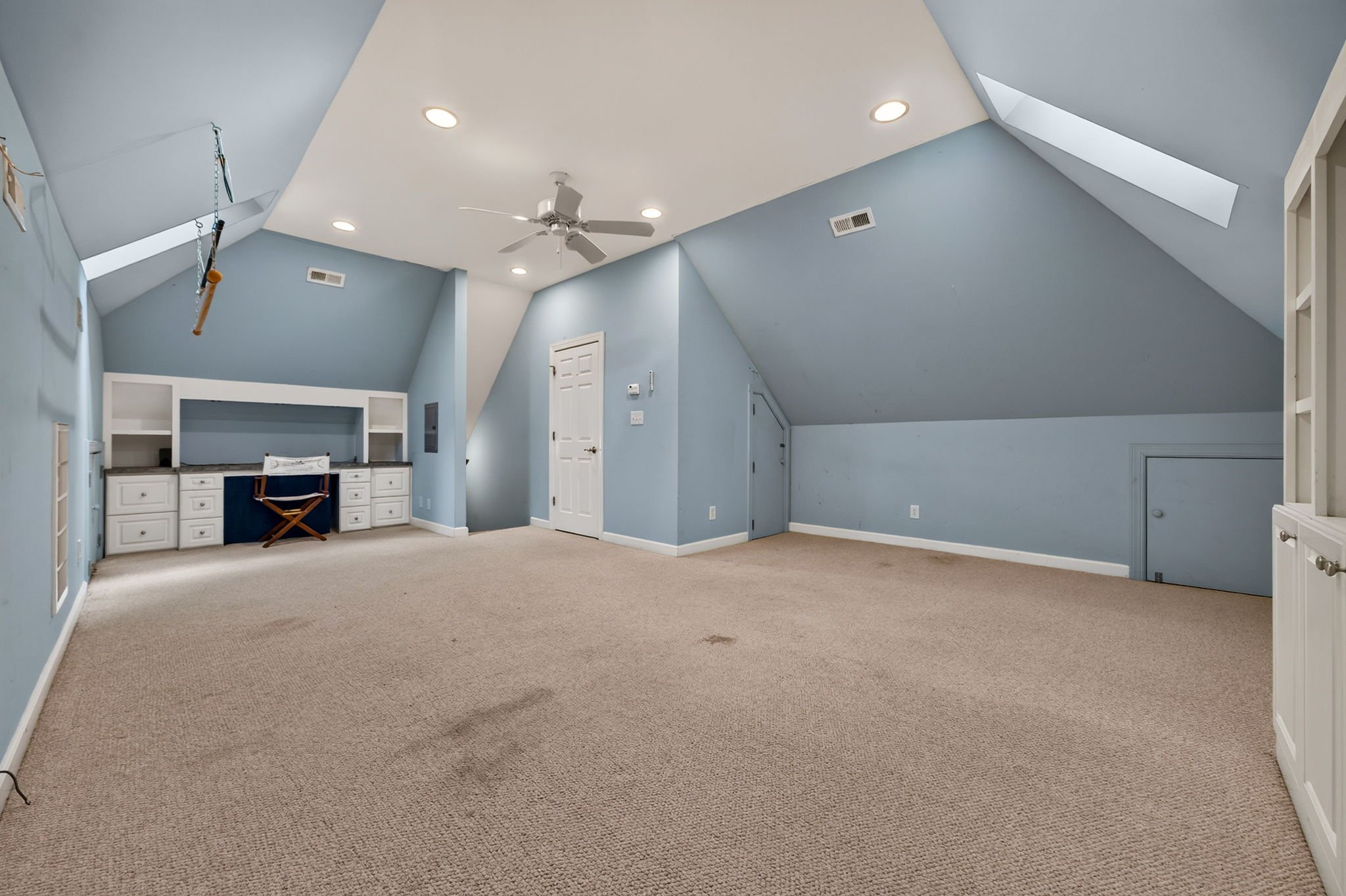 23-web-or-mls-4104 Ridgebrook Bluffs Dr - 23.jpg