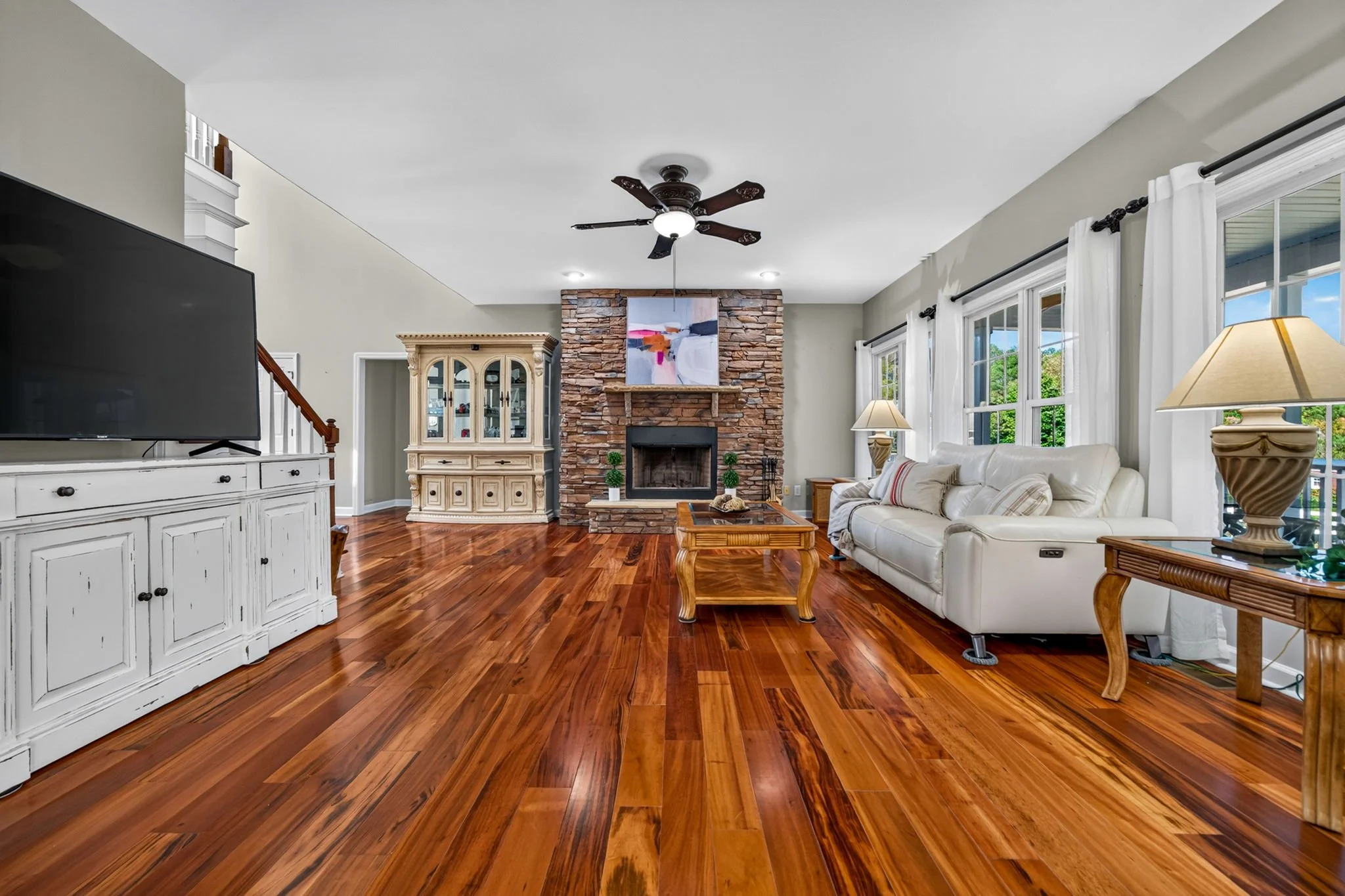 23-web-or-mls-7616 Lake Wheeler Road -23.jpg