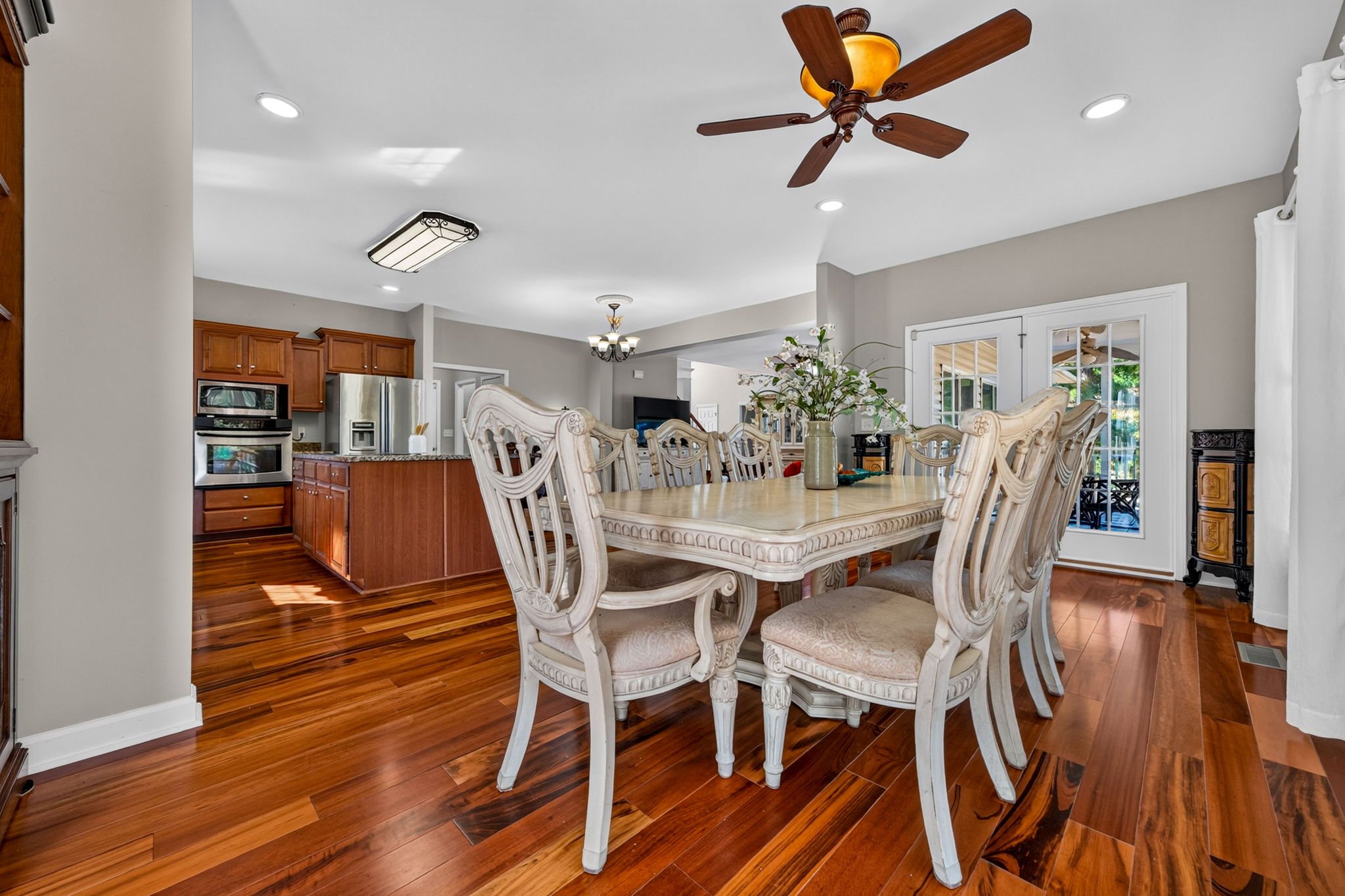29-web-or-mls-7616 Lake Wheeler Road -29.jpg