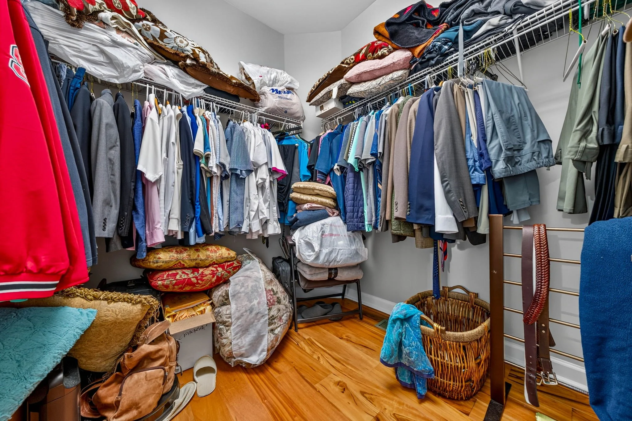 48-web-or-mls-7616 Lake Wheeler Road -48.jpg