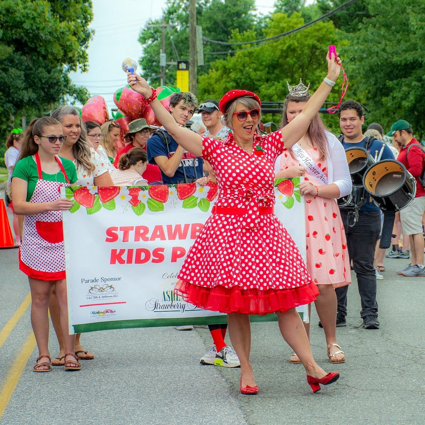 Secretariat Races into Ashland — Downtown Ashland, Virginia