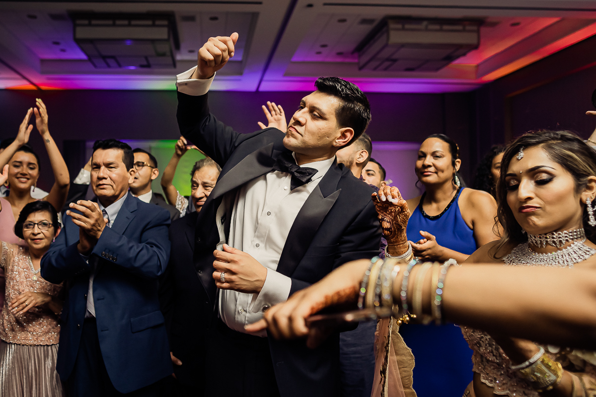 Minal+Hector Wedding Facebook -106.jpg