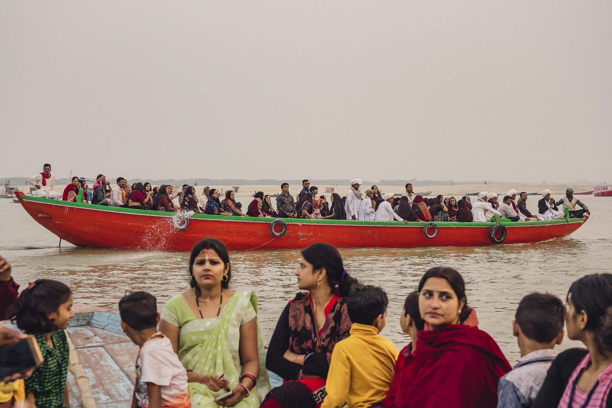 Ganges Varanasi 2019 Website3.jpg