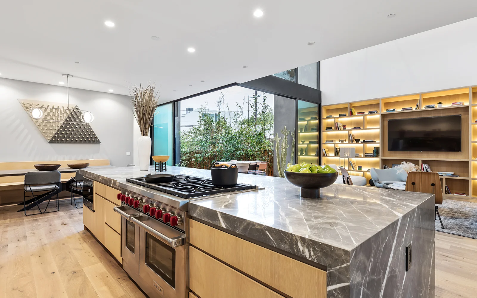 665BroadwaySt_11.jpg