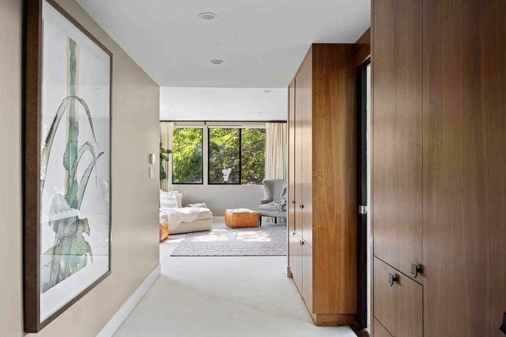 2420 Wilson Ave MLS - virtuallyherestudios.com-31.jpg