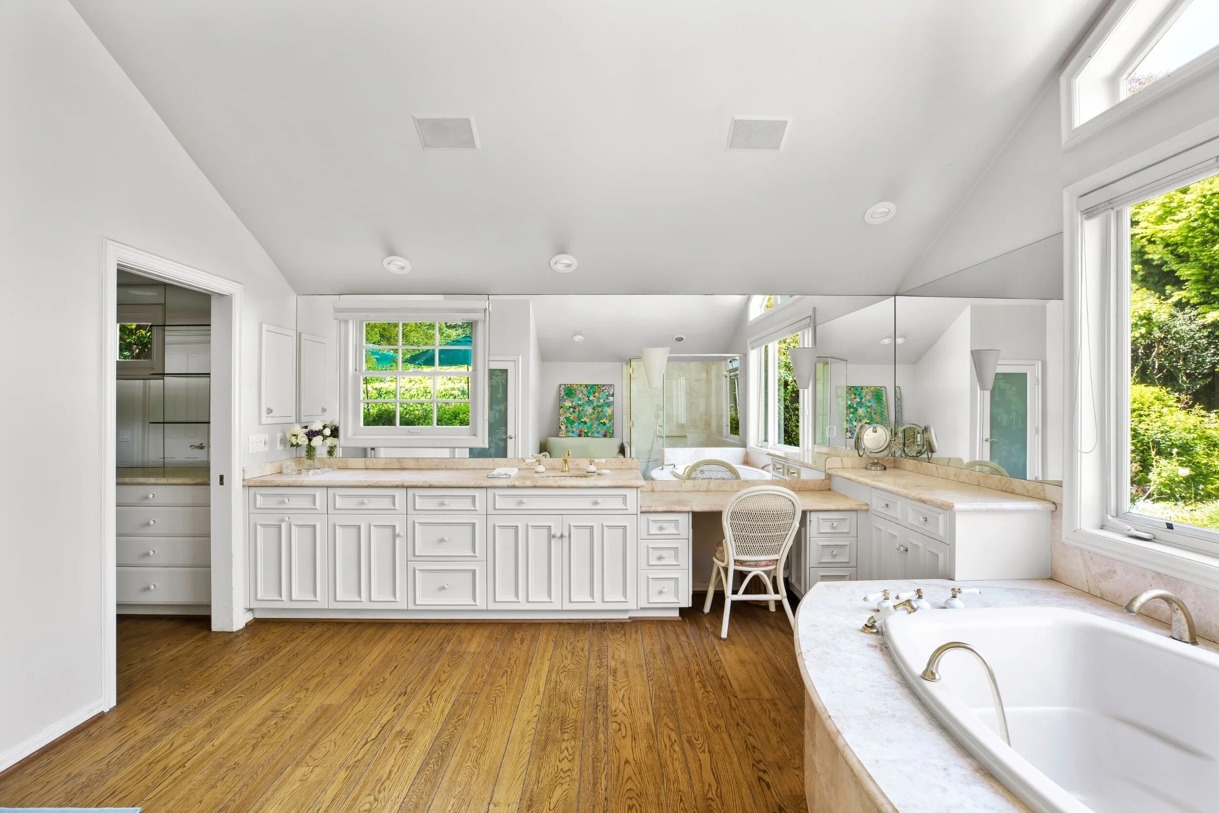 623 Comstock_023.jpg