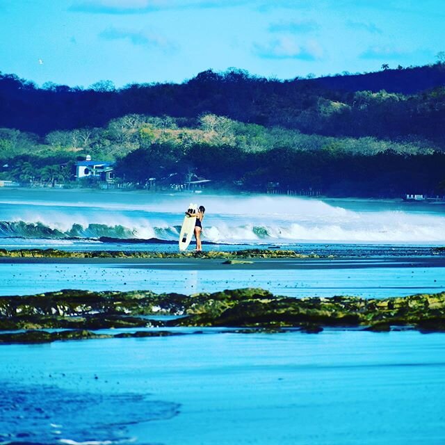 Have a beautiful week-end!! 🇳🇮🏄&zwj;♂️🤗 #happy #weekend #enjoy #life #friends #family #surfmood #beach #waves #chill #nicaragua #salitresurfhomes