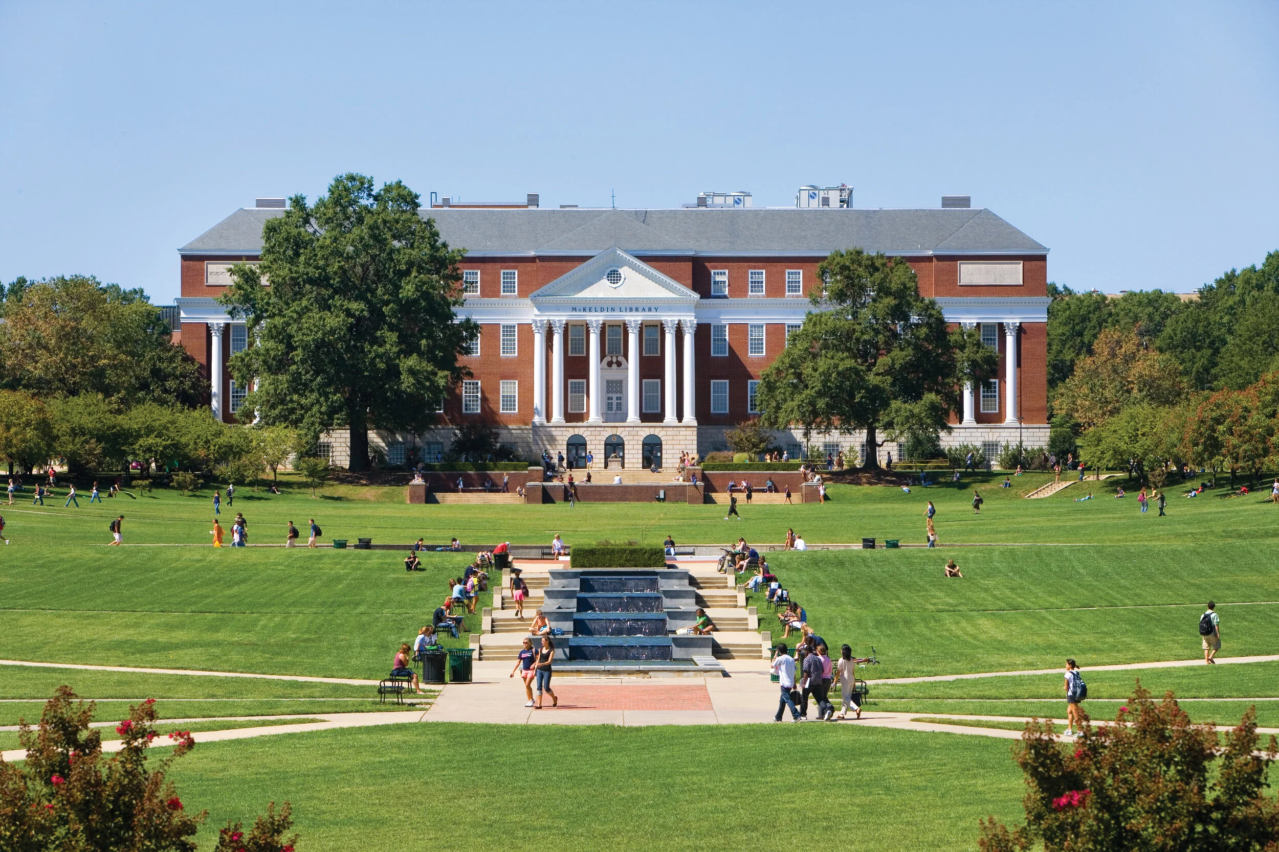 McKeldinMall_09122007_12.jpg