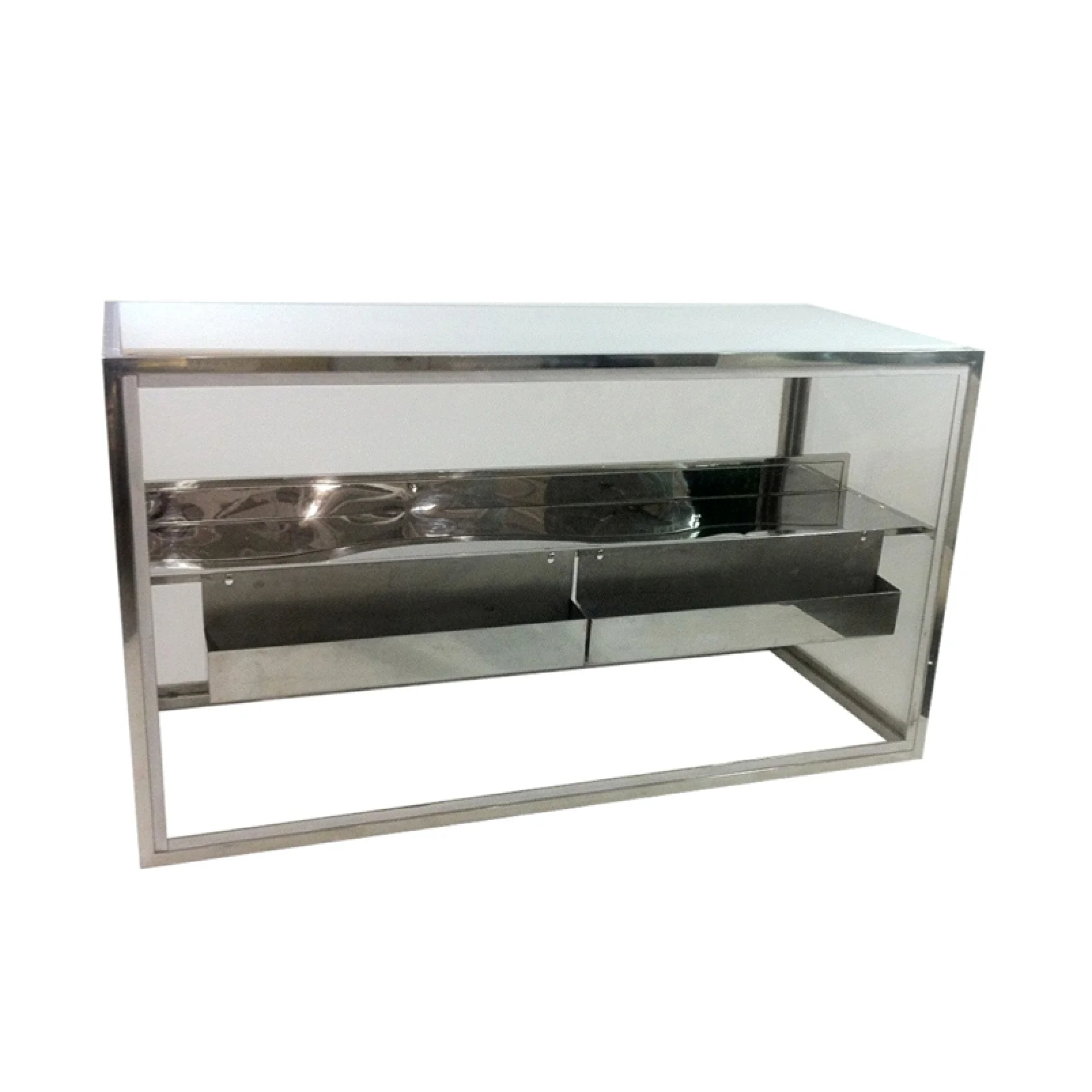 Includes stainless steel shelf and speed rails.