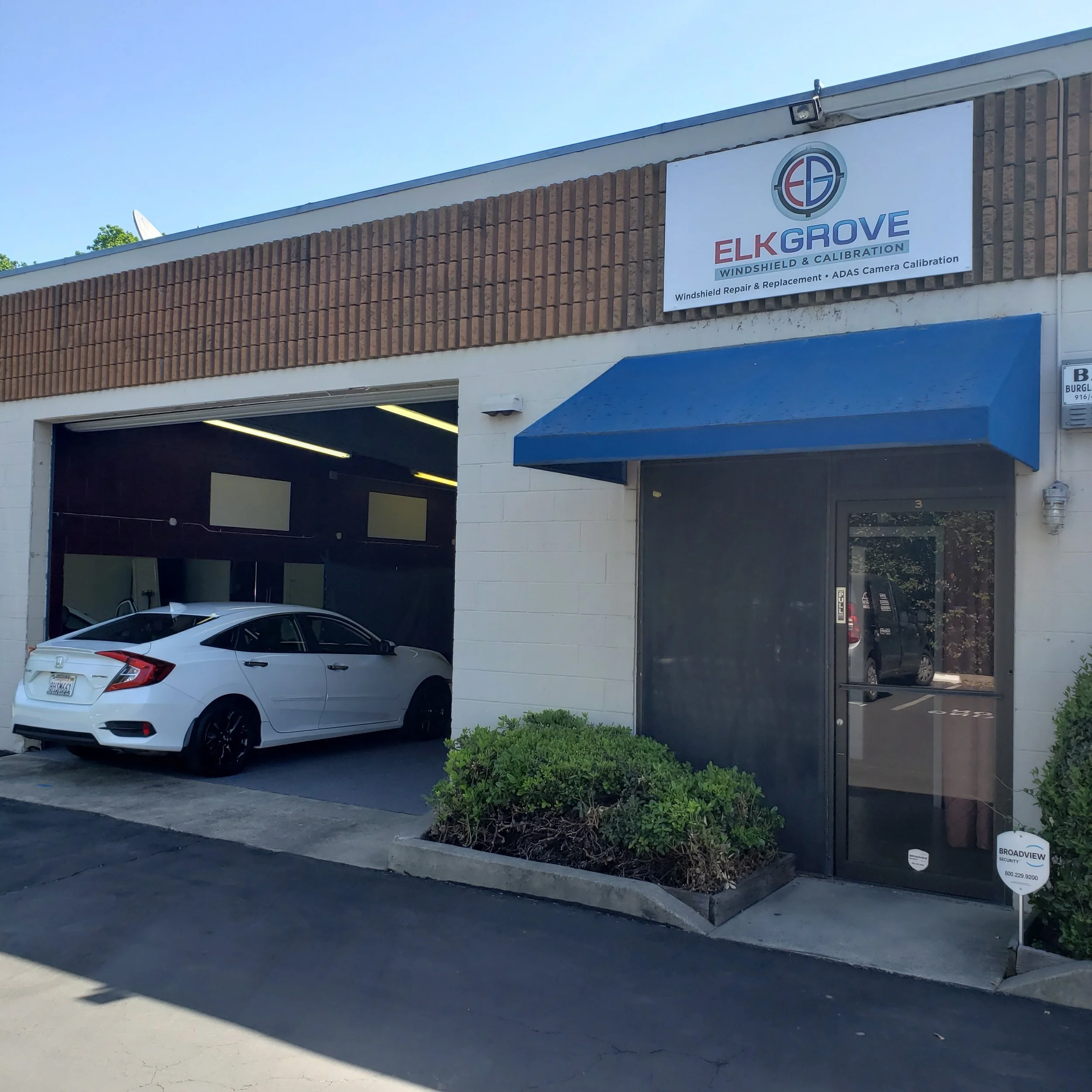 contact — Elk Grove Windshield & Calibration