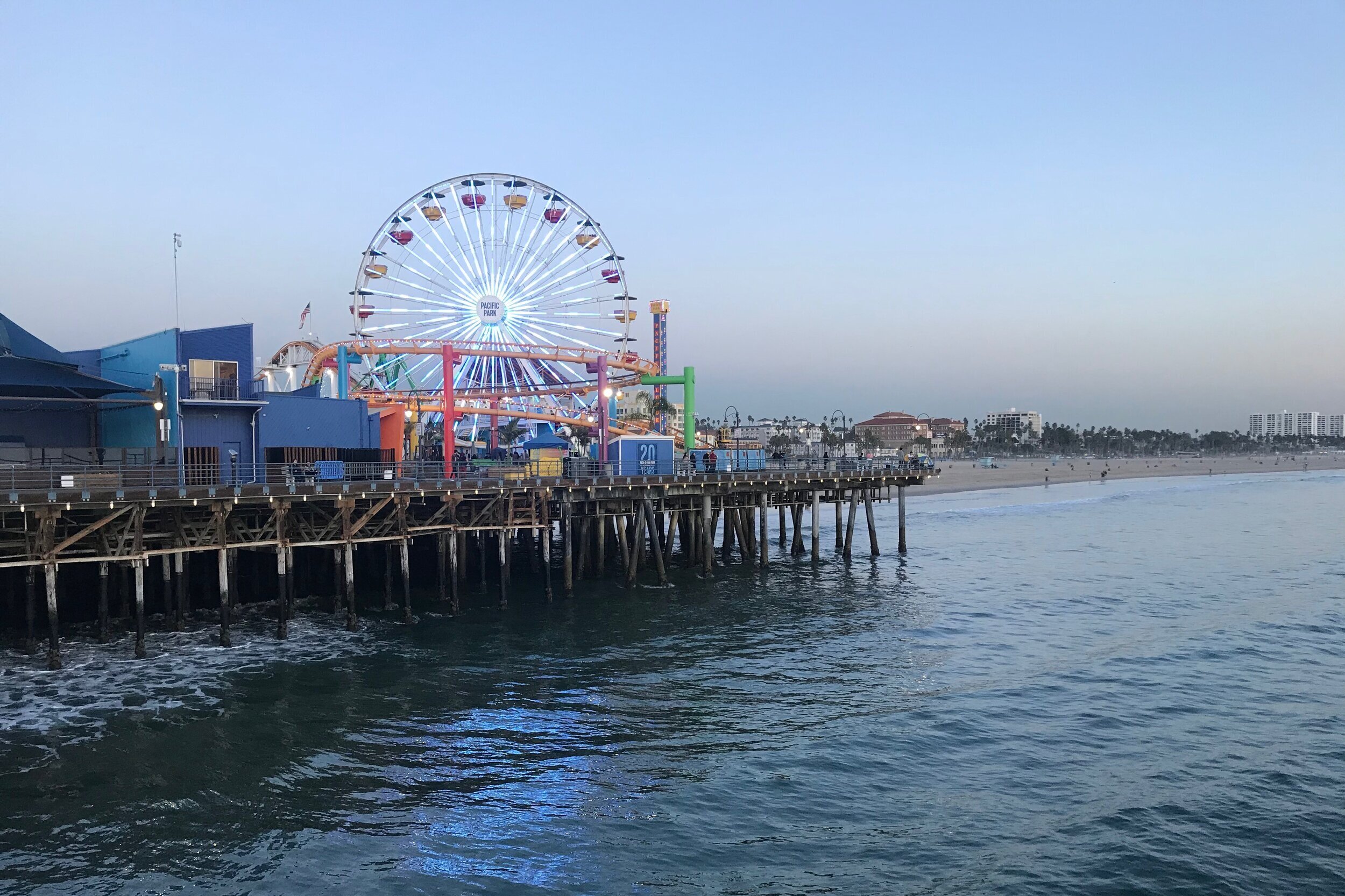  Santa Monica Pier 