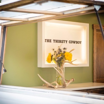 I designed @thethirstycowboy with a magnet light box to help customize any party with a welcome sign or cocktail menu board! #designisinthedetails .
.
.
.
#thethirstycowboy #jacksonhole #jacksonwyoming #lifeinthemountains #mobilebar #bar #party #cock