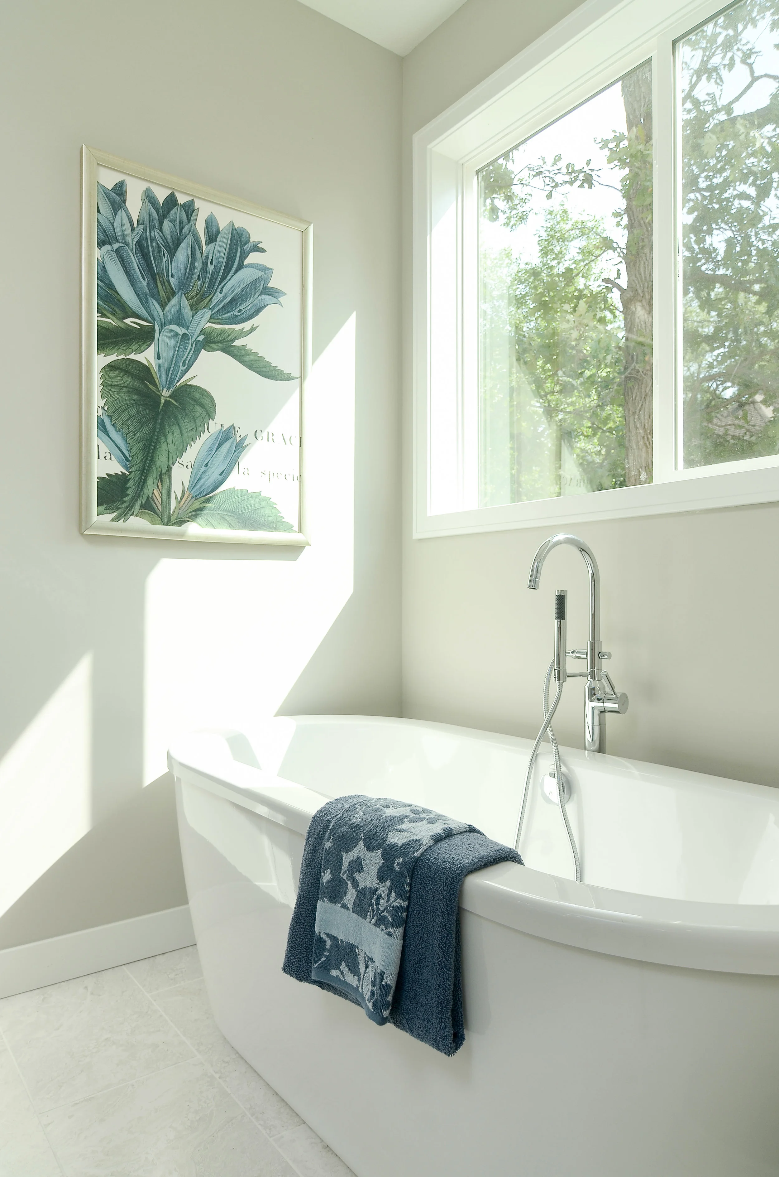 921 Riverview Ln-25 copy.jpg