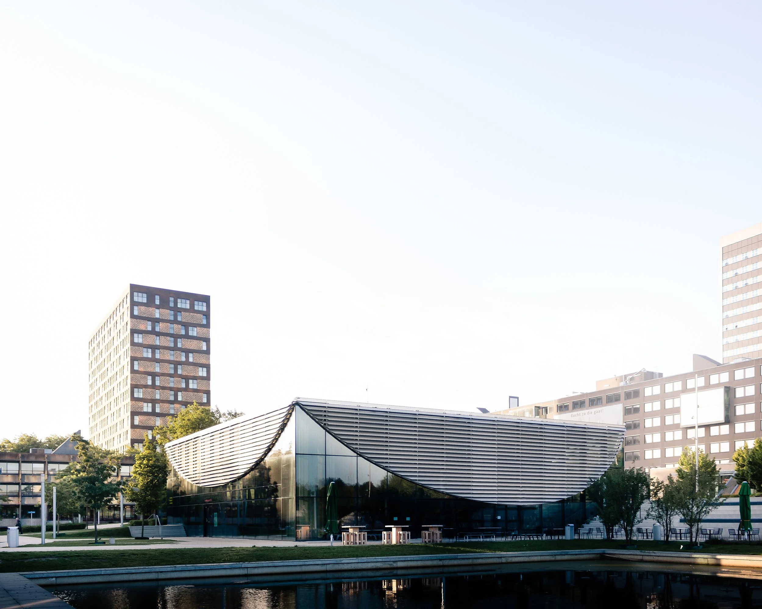 ERASMUS PAVILJOEN BY POWERHOUSE COMPANY PHOTOGRAPH BY MIKE DUGENIO (10).jpg