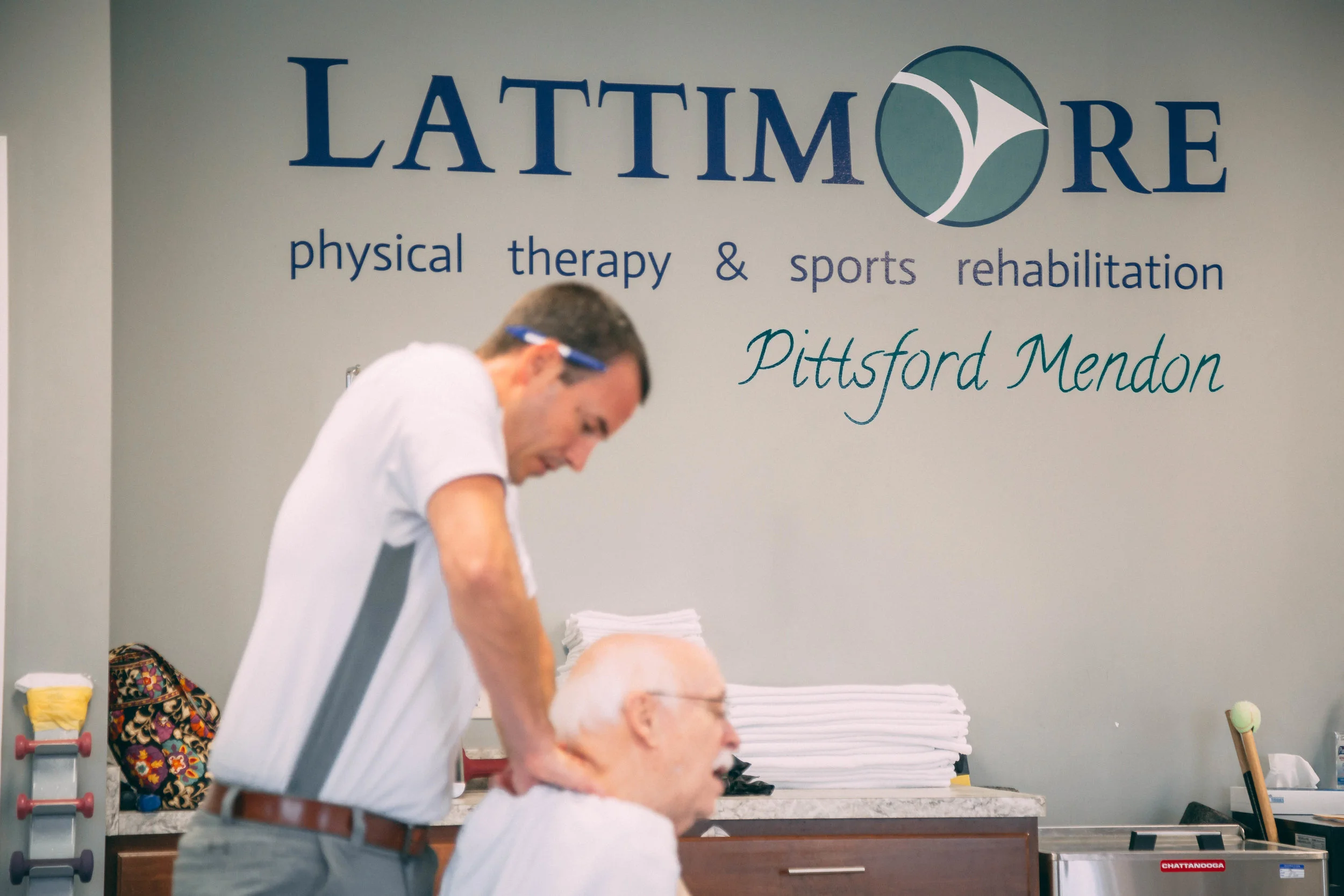 Lattimore Pittsford Mendon Physical Therapist Dustin Working With Patient
