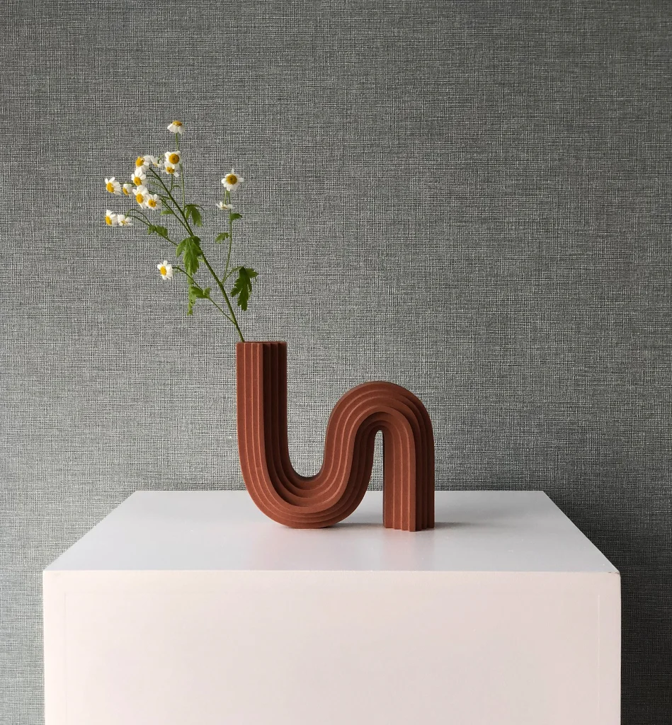 curve brown.jpg