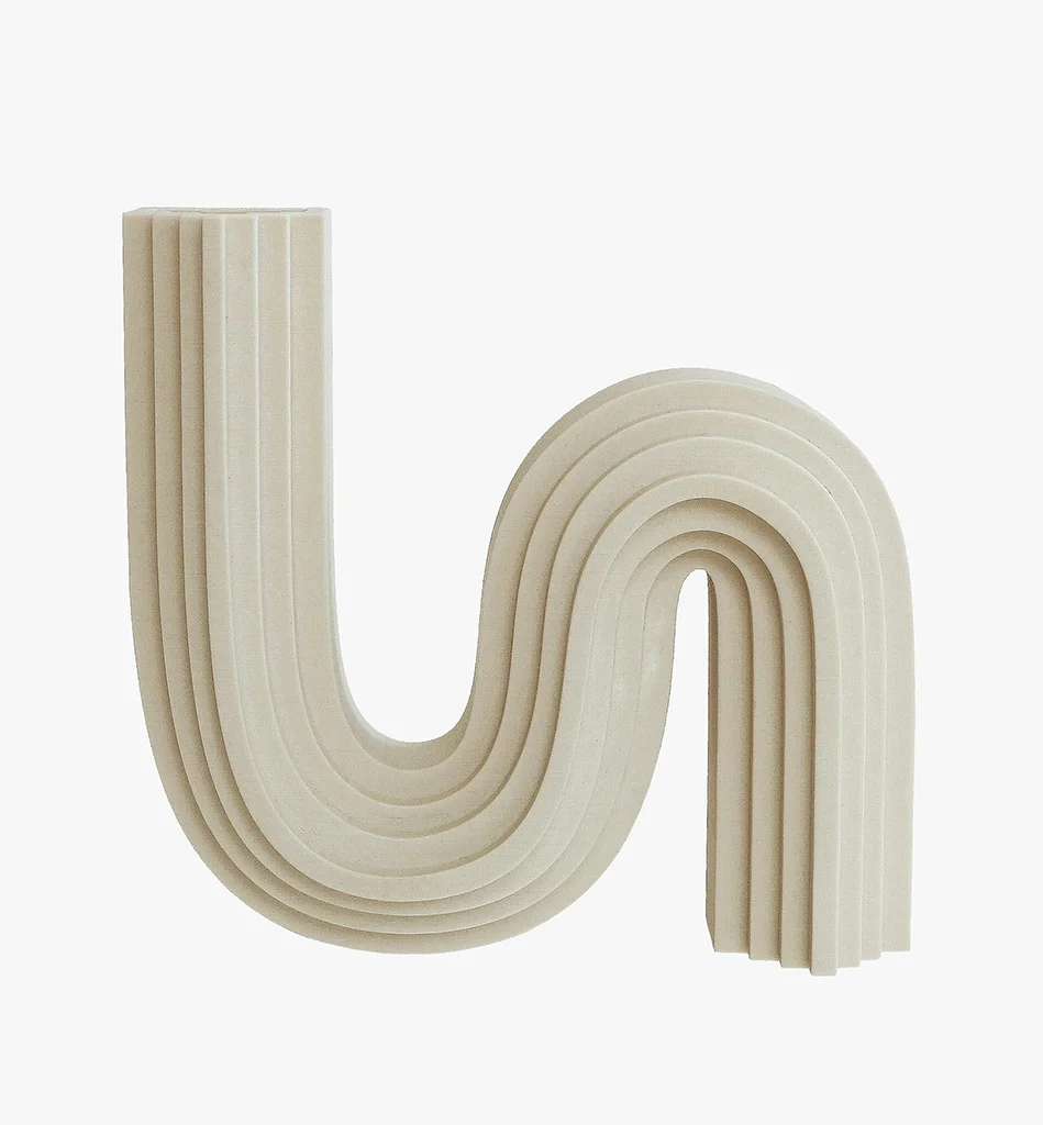 curve white.03.jpg