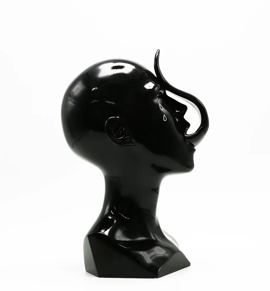 MuteBlack03.jpg