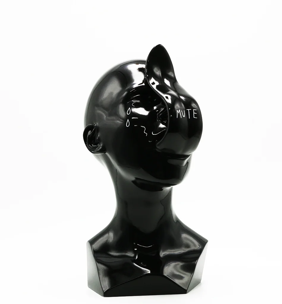 MuteBlack05.jpg