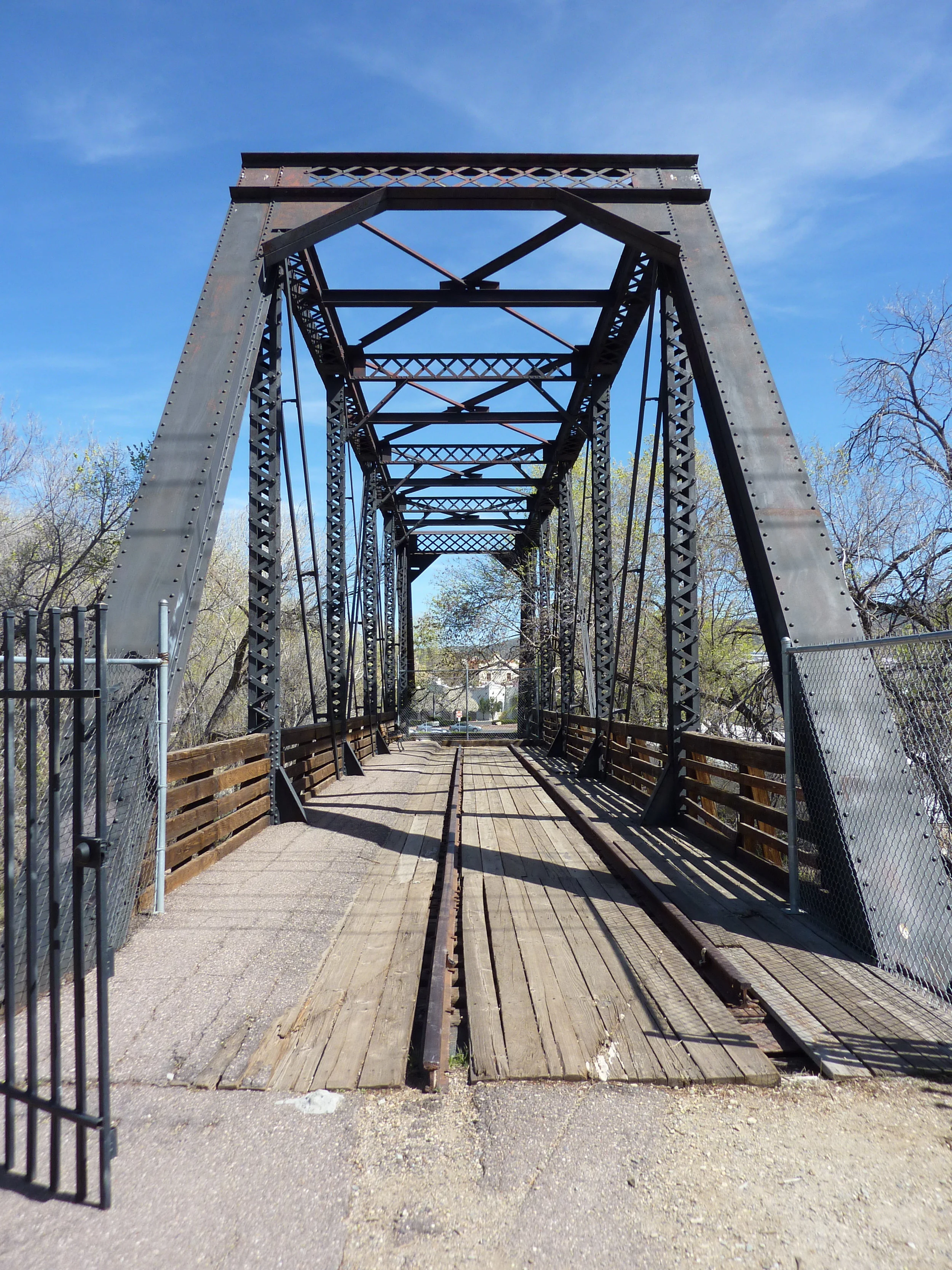 Railroad-Bridge.jpg