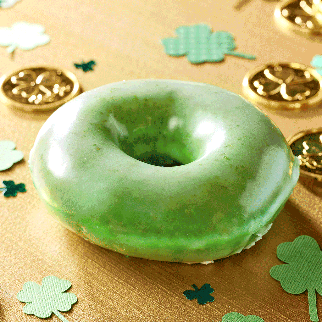 St.-Patricks-Doughnut-EATING-ANIMATION_03.04.19.gif
