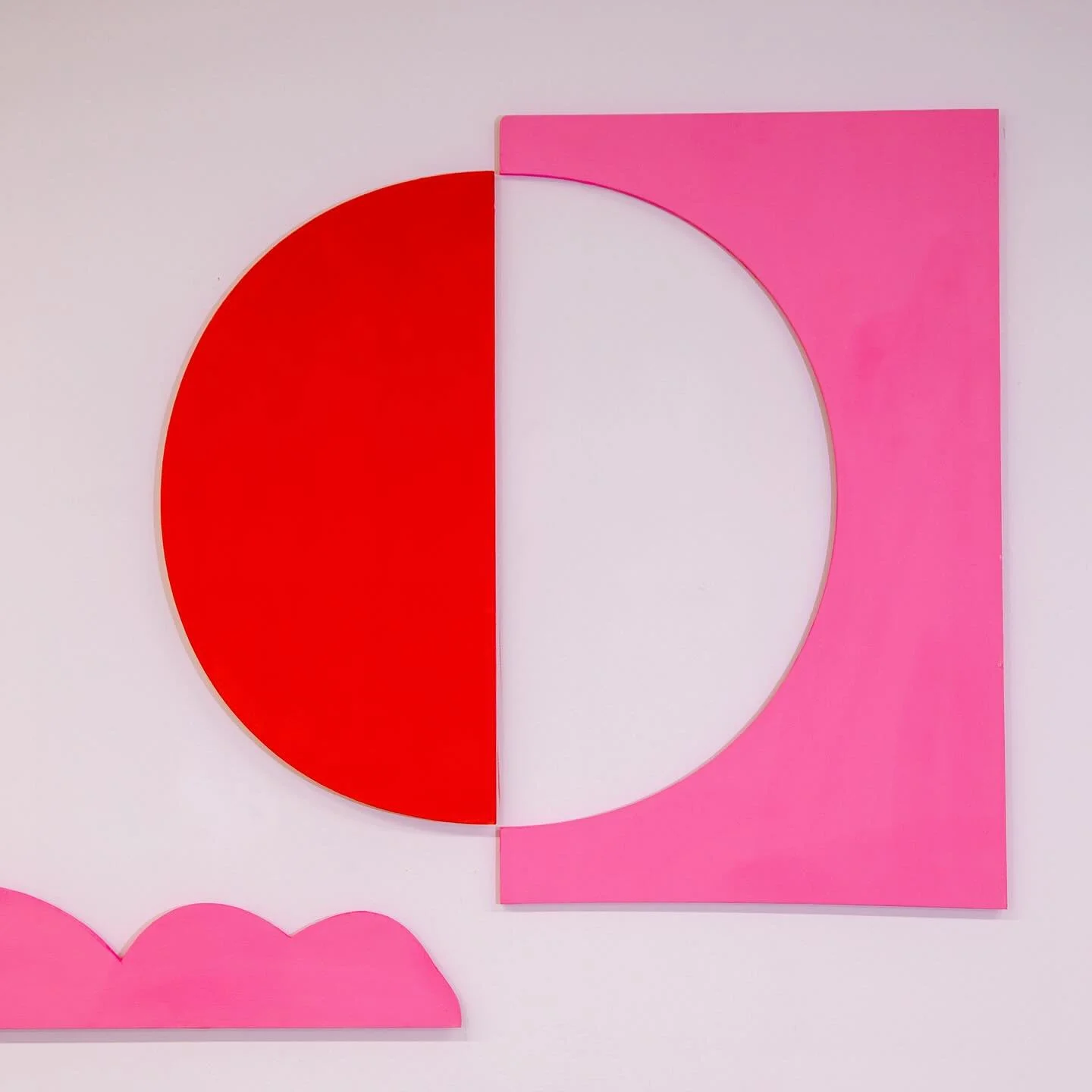 Cosmic Cowgirl Volume 1, The Shape of Space
an exploration of fragmented identities and continual transformation. 
______
37 pieces of cut plywood shapes, painted with gouache, casein, and fluorescent acrylic. Installation of interior pieces unbou