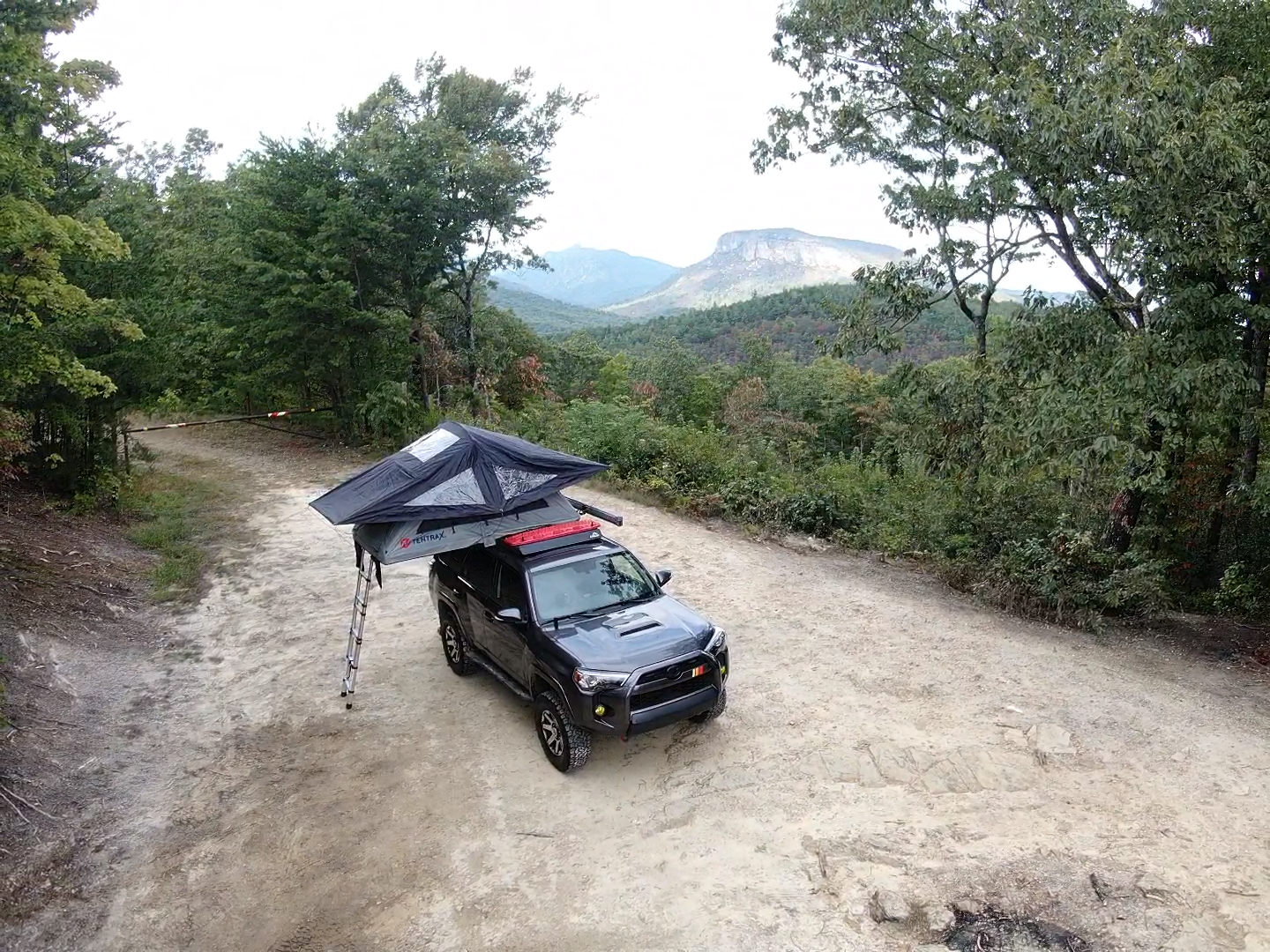 19A7E200-45C0-49B3-A6BF-E40CB226A177