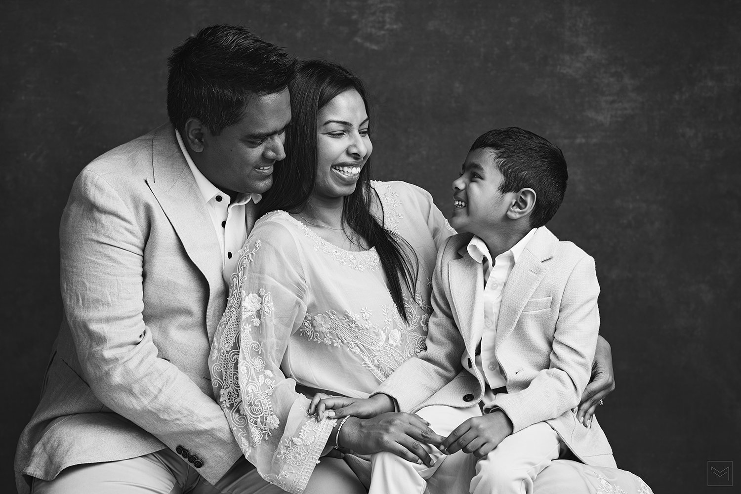 MothersDayPopUp_3634_BW_LR.jpg