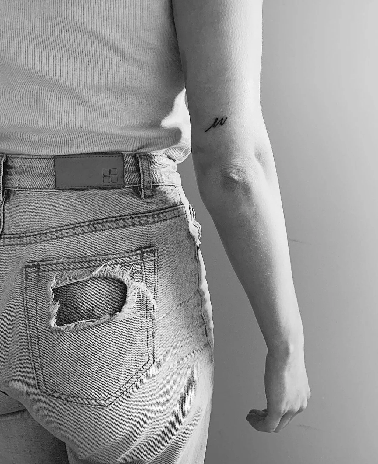 E421DAC6-E390-43EF-B455-6D078DBAC48D