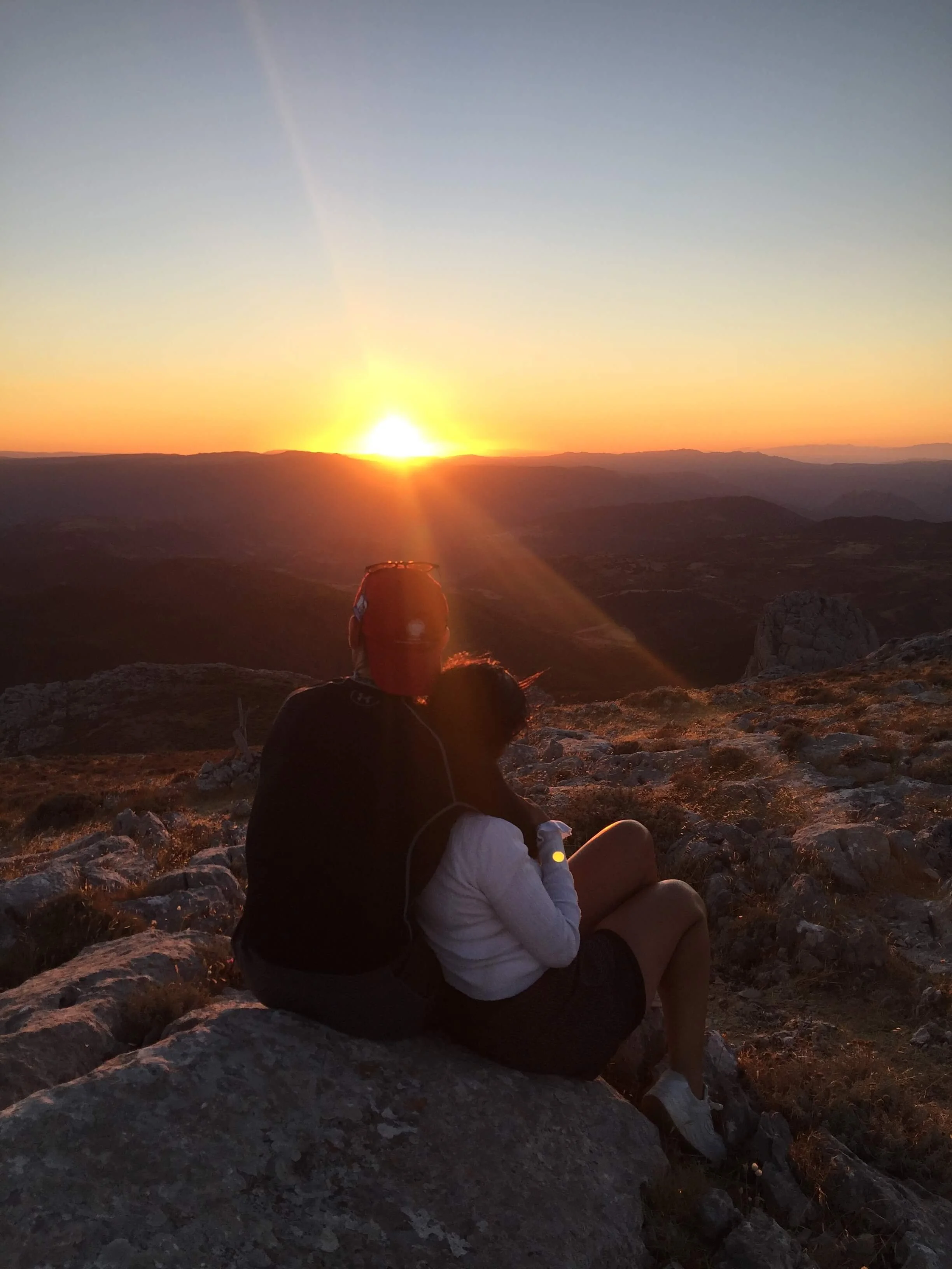 Trekking al tramonto Montalbo Sardegna