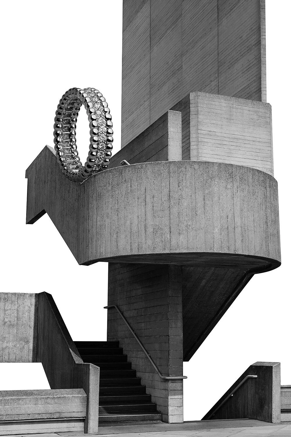 christurner-Schon-Brutalist-Van-Cleef-jewellery.jpg