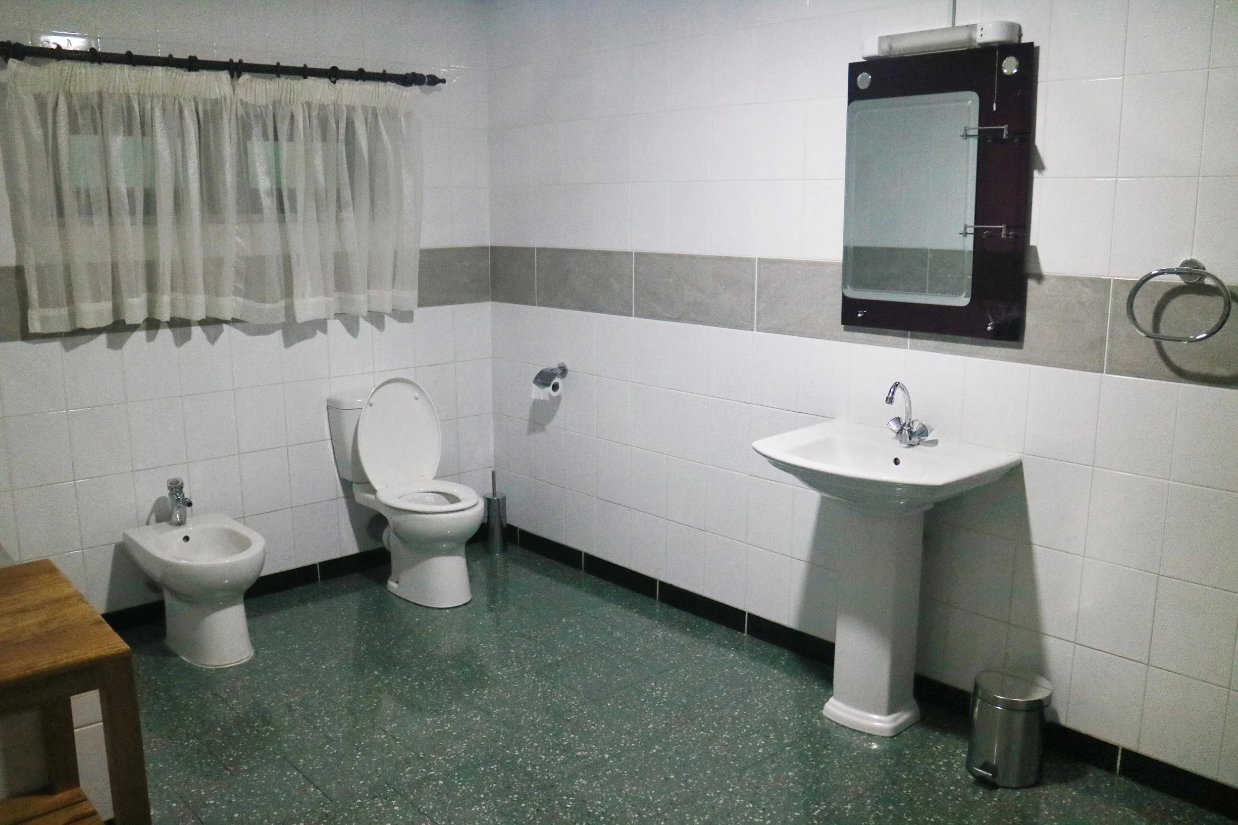 Main Room 1_4.jpg