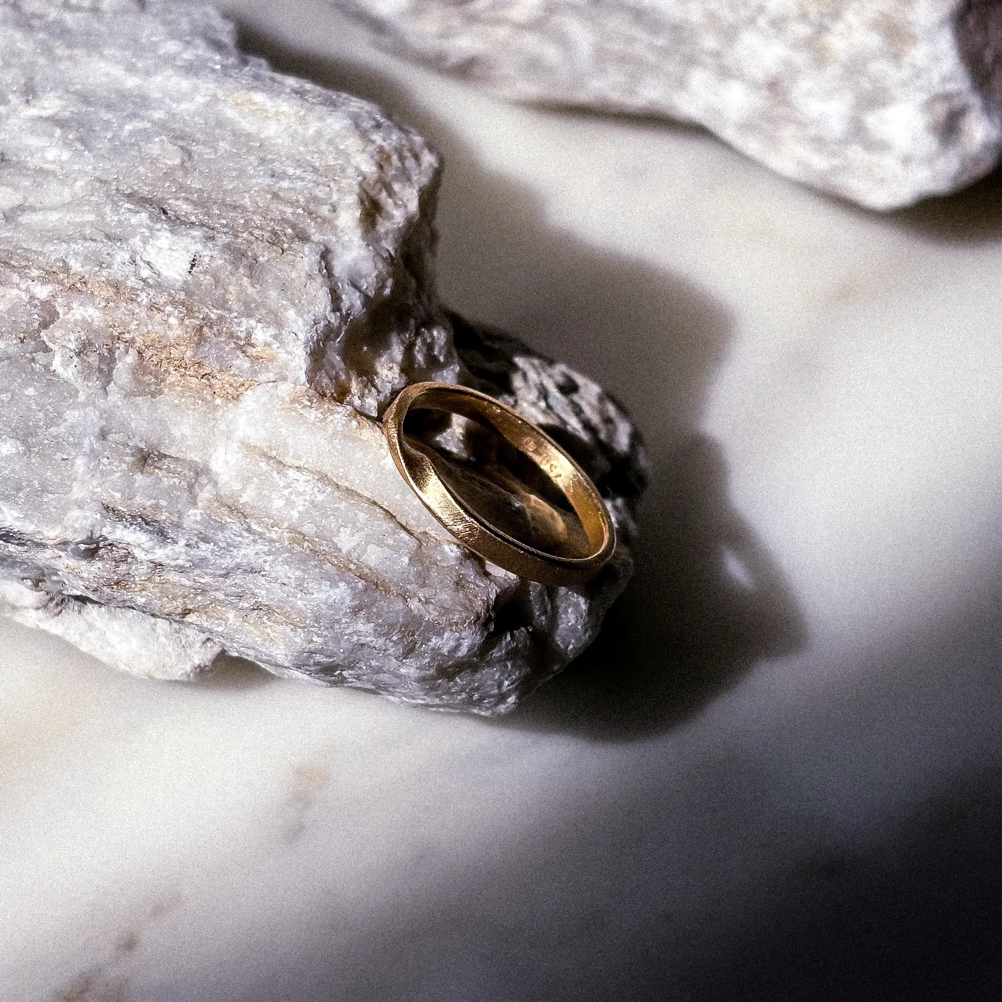 heinrich_Ring Twisted_2.webp